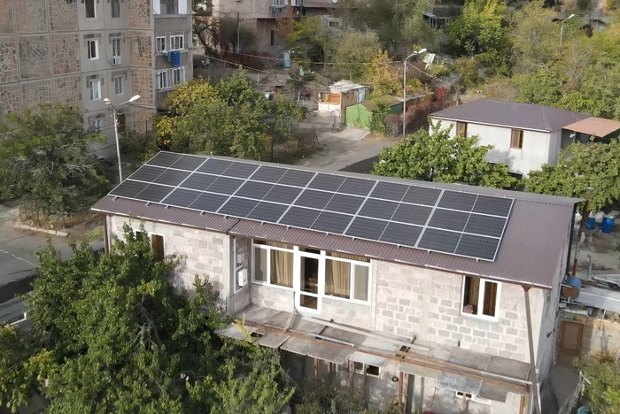 Արևային պանել Նոր Նորքի տան համար